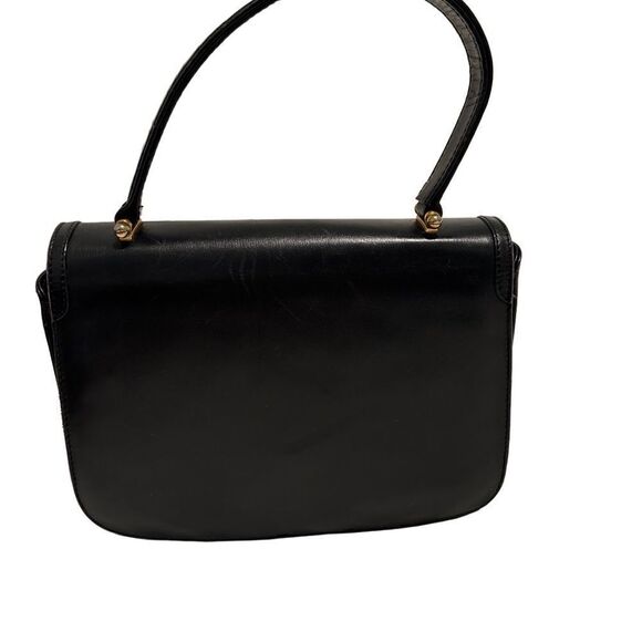 Classic vintage design in leather with gold-tone hardware - Picture 8 of 13